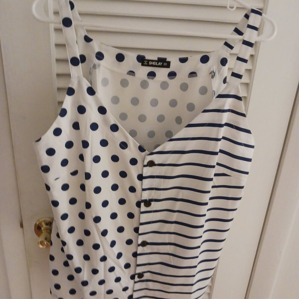 SHEILAY BRAND, BLUE/WHITE COLOR, SLEEVELESS, ABSTRACT PATTERN, LADIES SIZE XL